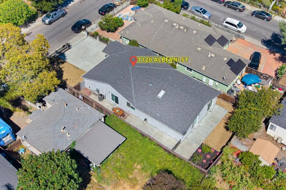 1120 Alberni Street East Palo Alto, CA 94303