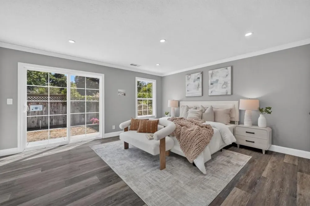 1120 Alberni Street East Palo Alto, CA 94303