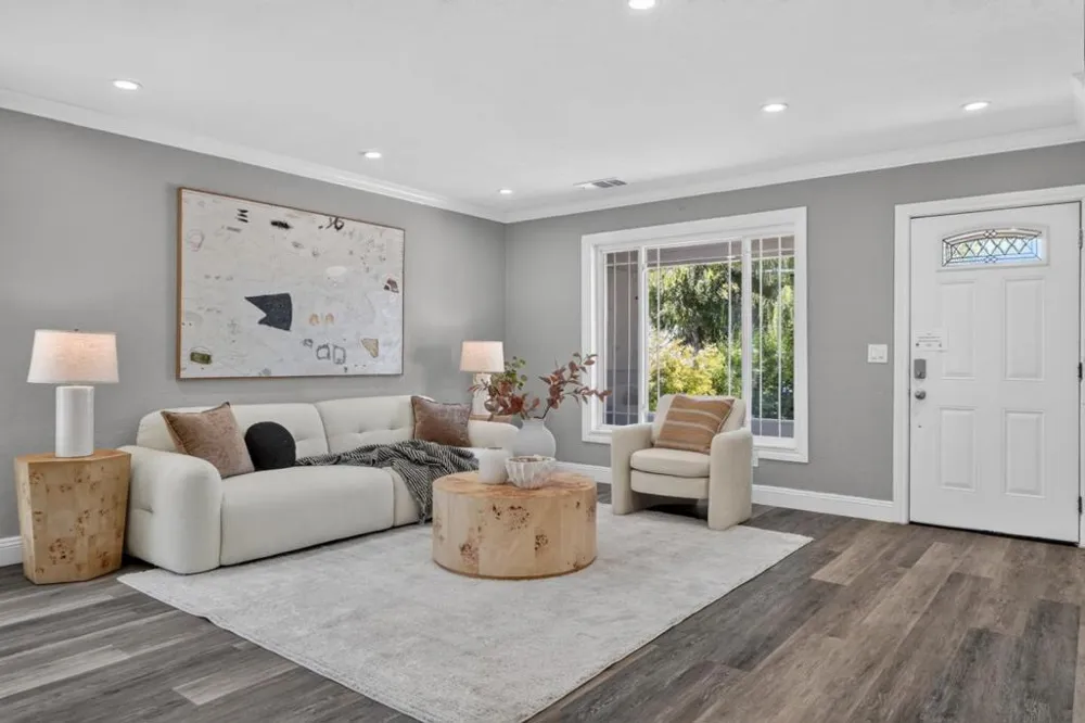1120 Alberni Street East Palo Alto, CA 94303