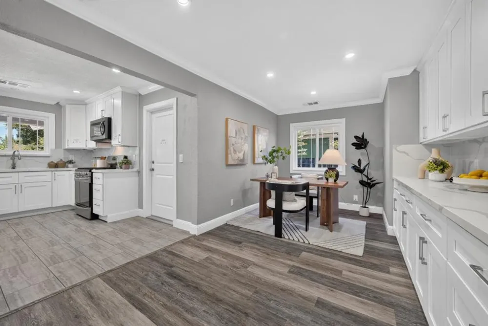 1120 Alberni Street East Palo Alto, CA 94303