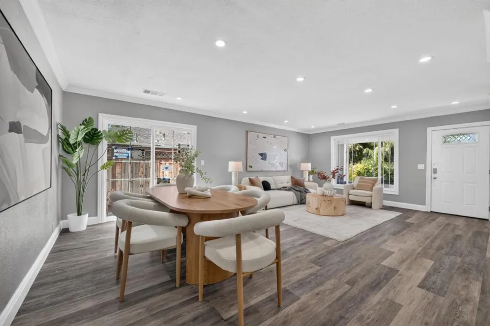 1120 Alberni Street East Palo Alto, CA 94303