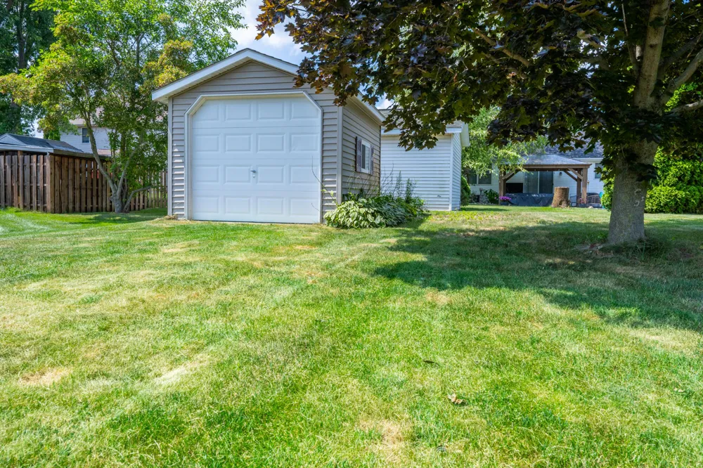 4708 Vince Court St. Joseph, MI 49085