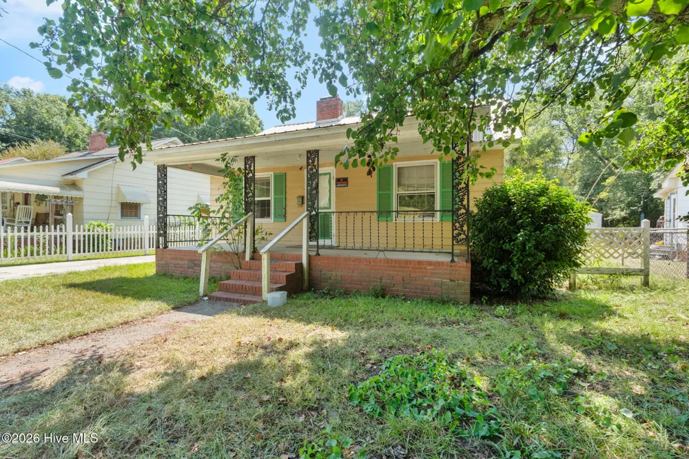 605 E Covington Street Laurinburg, NC 28352