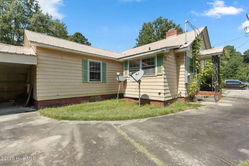 605 E Covington Street Laurinburg, NC 28352