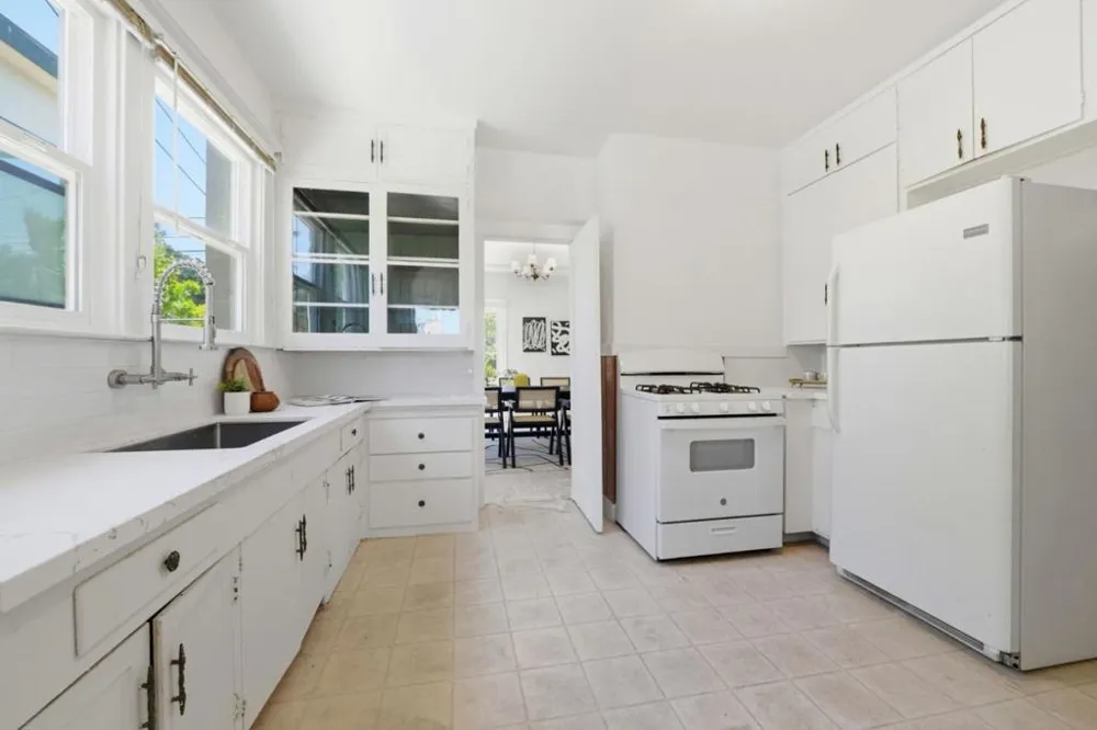 664 El Camino Real San Mateo, CA 94401