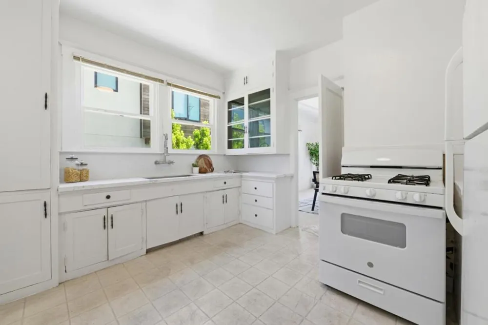 664 El Camino Real San Mateo, CA 94401