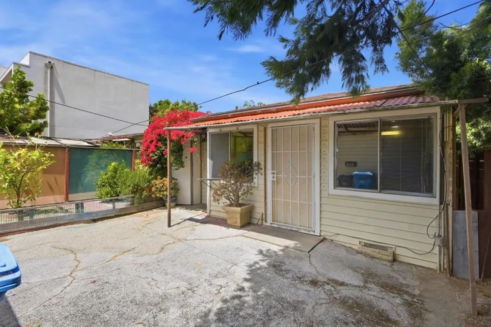 664 El Camino Real San Mateo, CA 94401