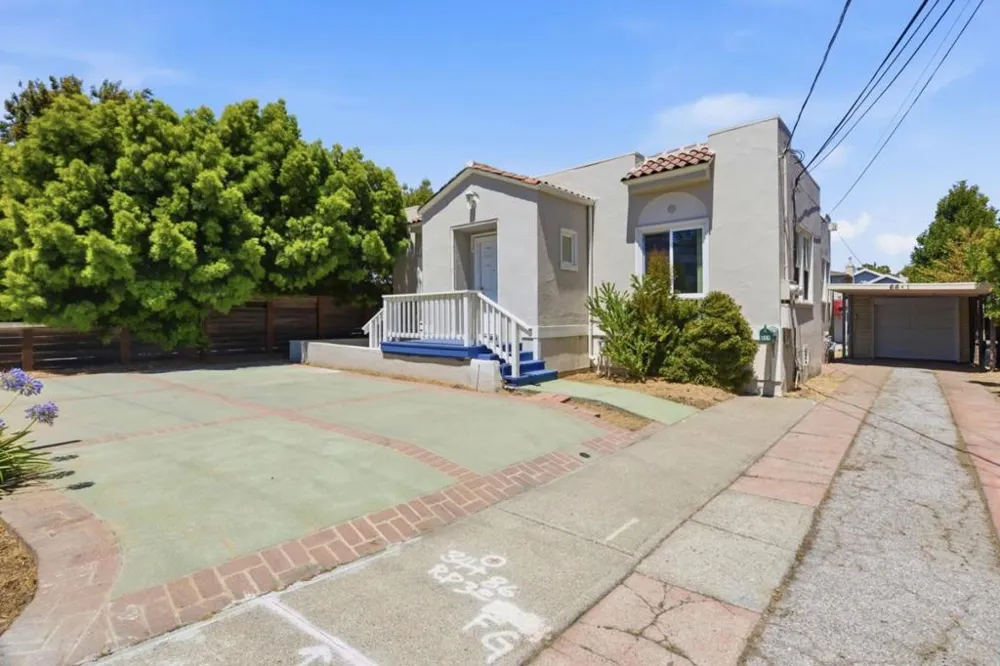664 El Camino Real San Mateo, CA 94401