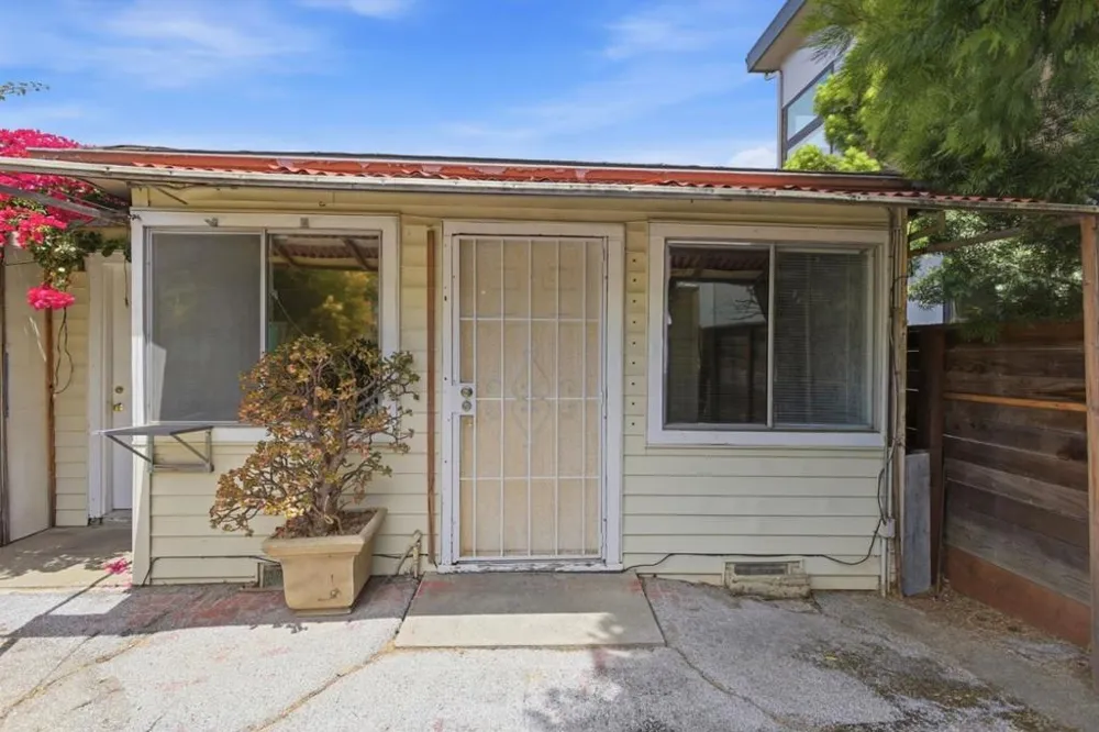 664 El Camino Real San Mateo, CA 94401