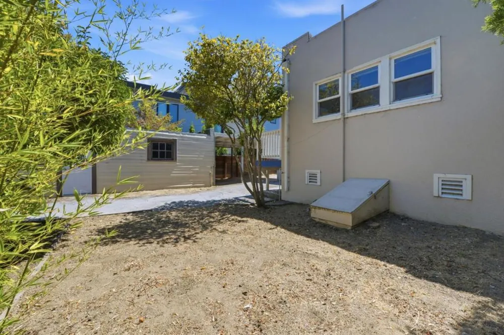 664 El Camino Real San Mateo, CA 94401
