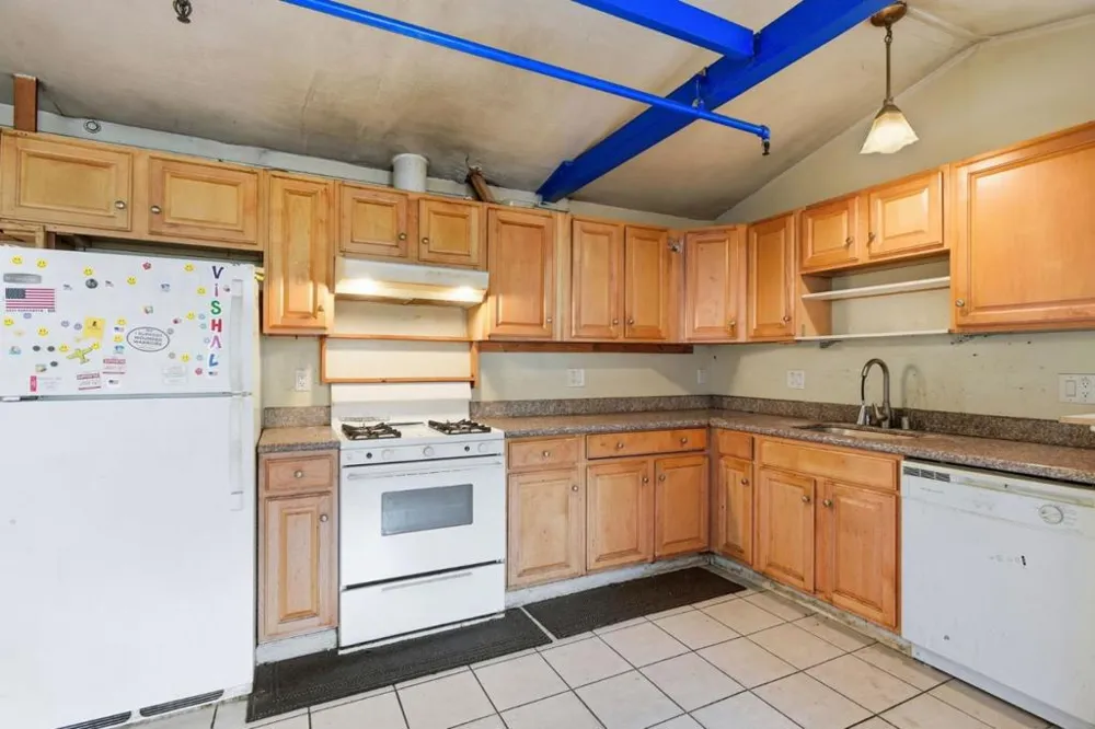 664 El Camino Real San Mateo, CA 94401