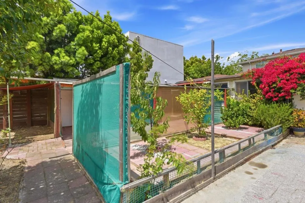 664 El Camino Real San Mateo, CA 94401