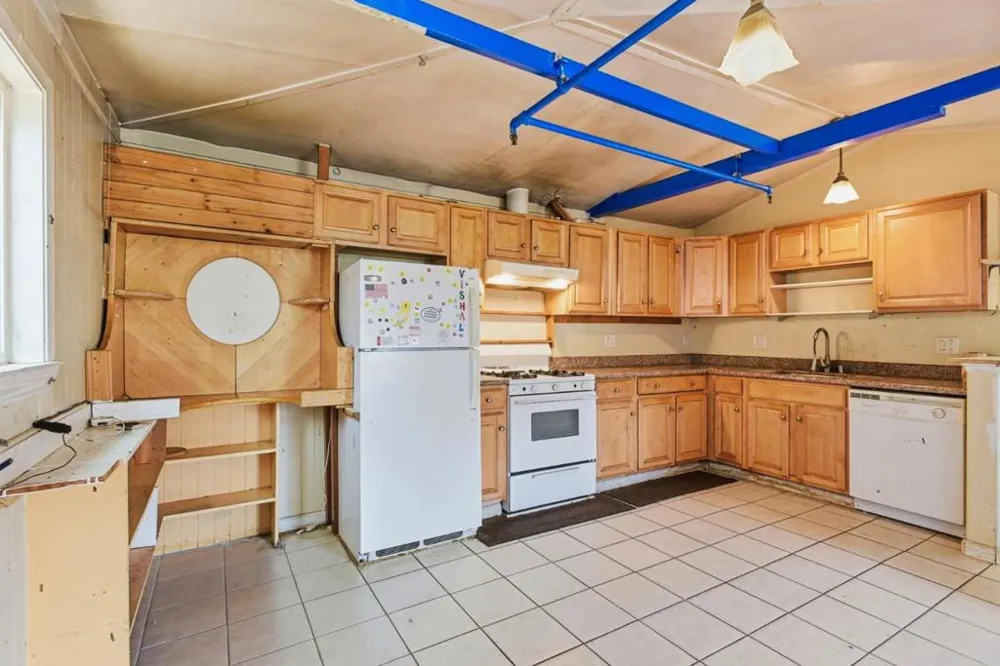 664 El Camino Real San Mateo, CA 94401