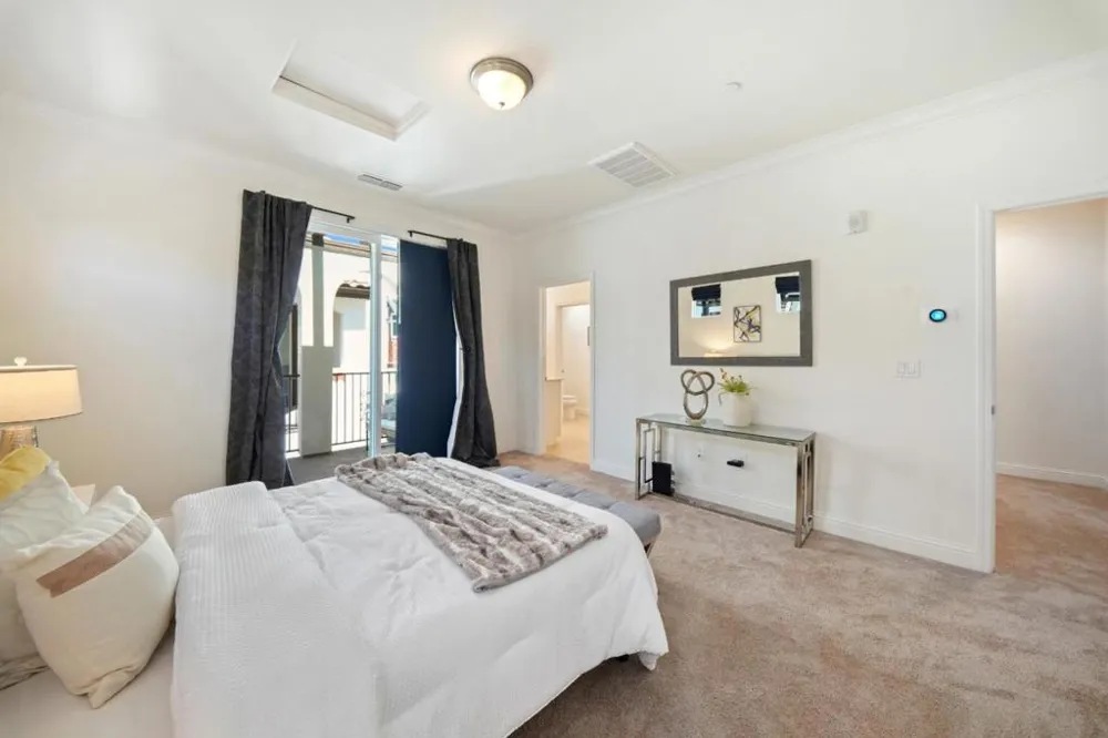 73 Montecito Vista Drive #5 San Jose, CA 95111
