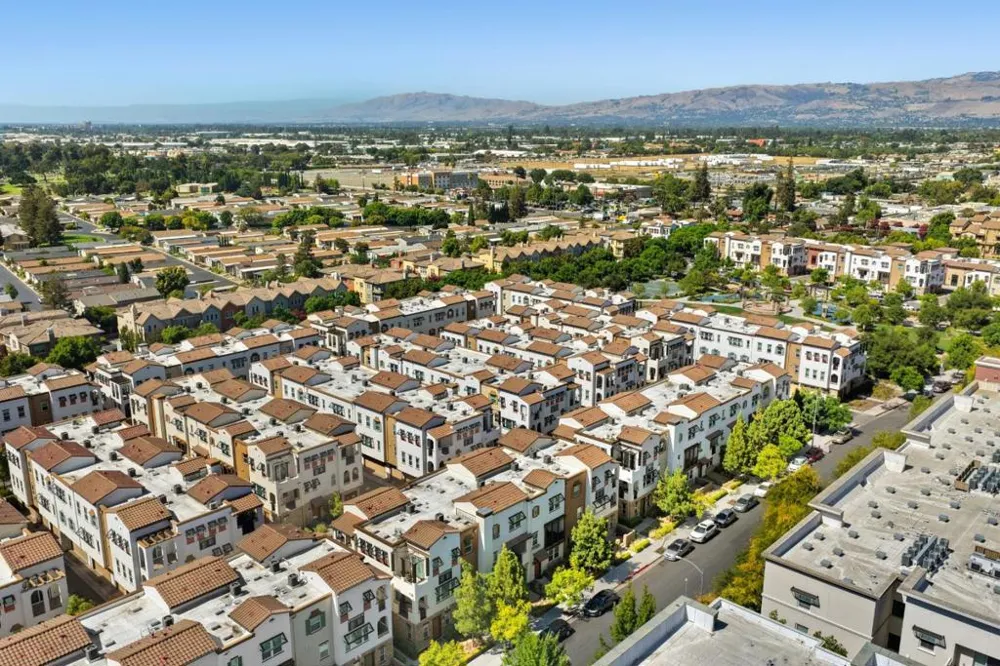 73 Montecito Vista Drive #5 San Jose, CA 95111