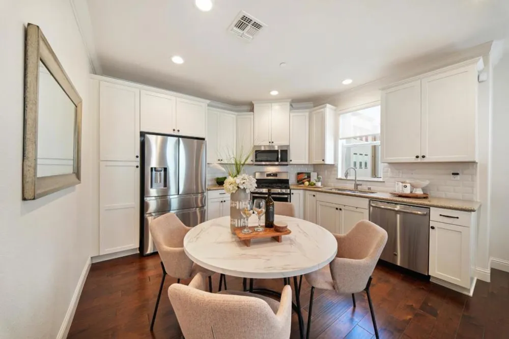 73 Montecito Vista Drive #5 San Jose, CA 95111