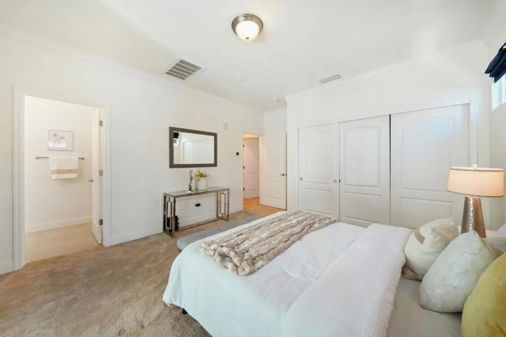 73 Montecito Vista Drive #5 San Jose, CA 95111