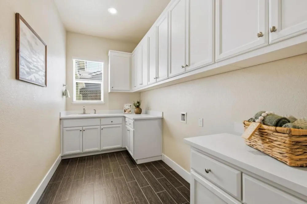 1436 FREESTONE ROAD Manteca, CA 95337