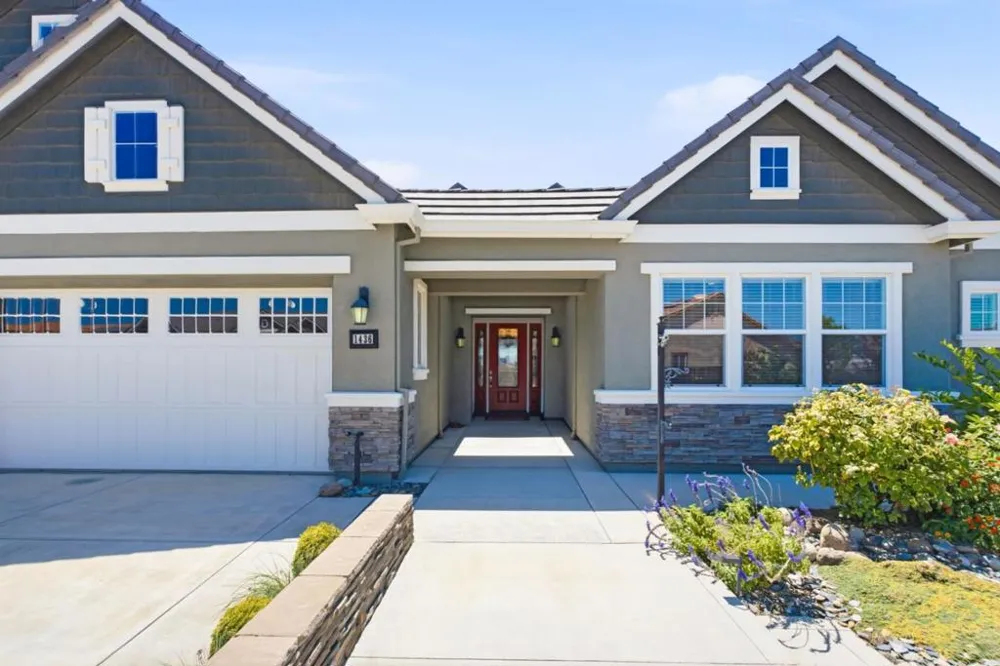 1436 FREESTONE ROAD Manteca, CA 95337