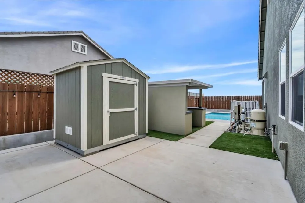 1436 FREESTONE ROAD Manteca, CA 95337