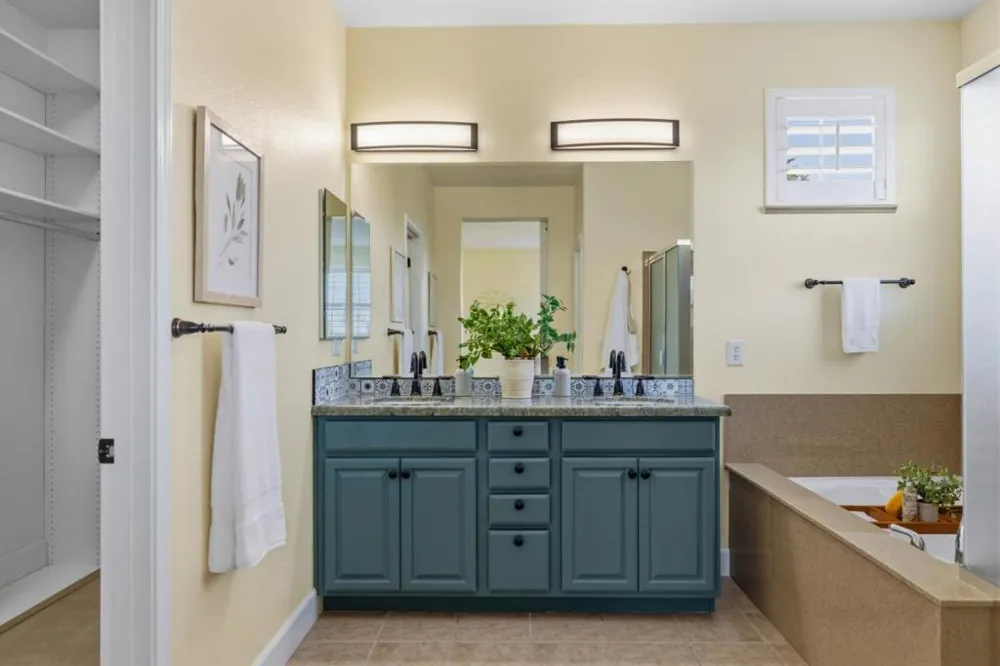4305 Peninsula Point Drive Seaside, CA 93955
