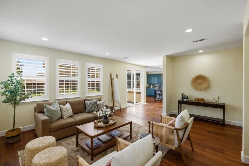 4305 Peninsula Point Drive Seaside, CA 93955