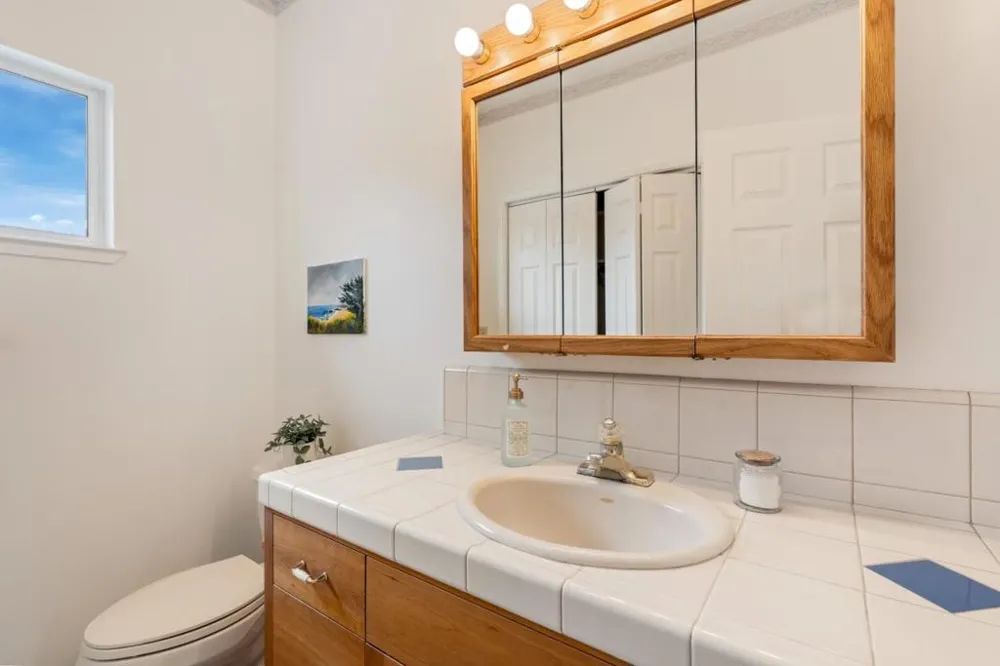 6965 Carmel Valley Road Carmel, CA 93923