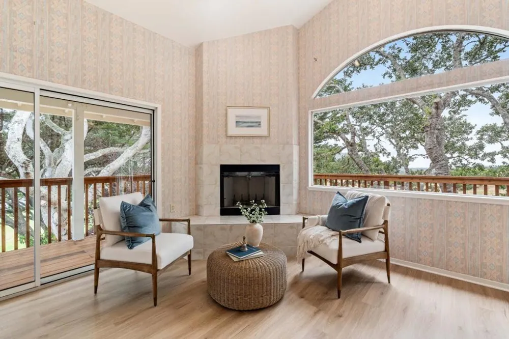6965 Carmel Valley Road Carmel, CA 93923
