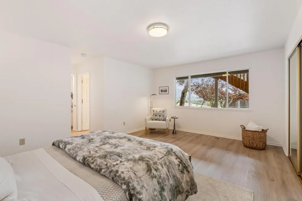6965 Carmel Valley Road Carmel, CA 93923