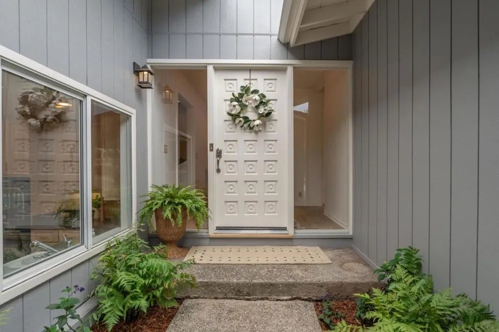 6965 Carmel Valley Road Carmel, CA 93923