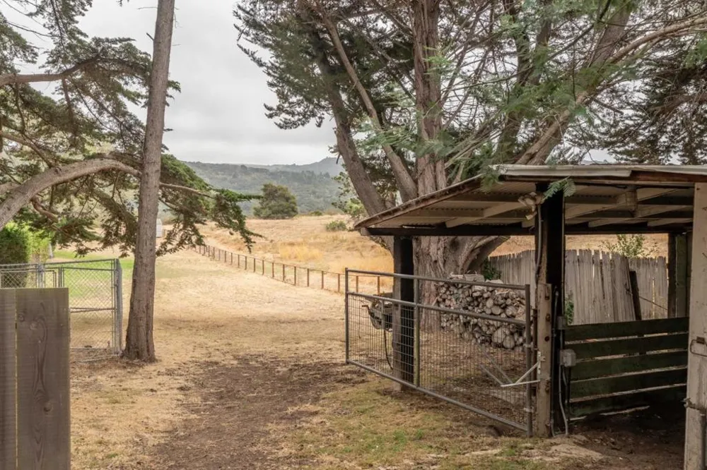 6965 Carmel Valley Road Carmel, CA 93923