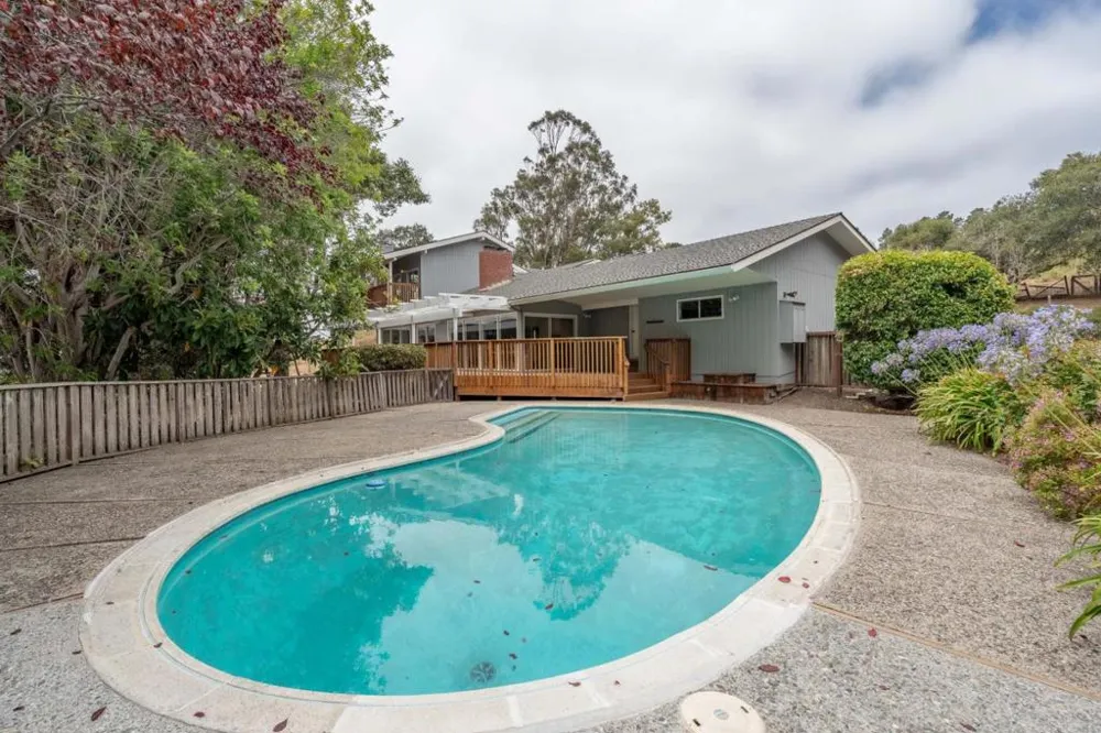6965 Carmel Valley Road Carmel, CA 93923