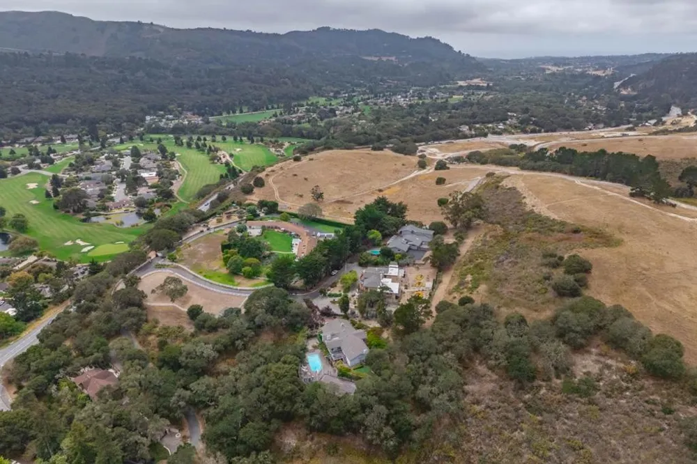 6965 Carmel Valley Road Carmel, CA 93923