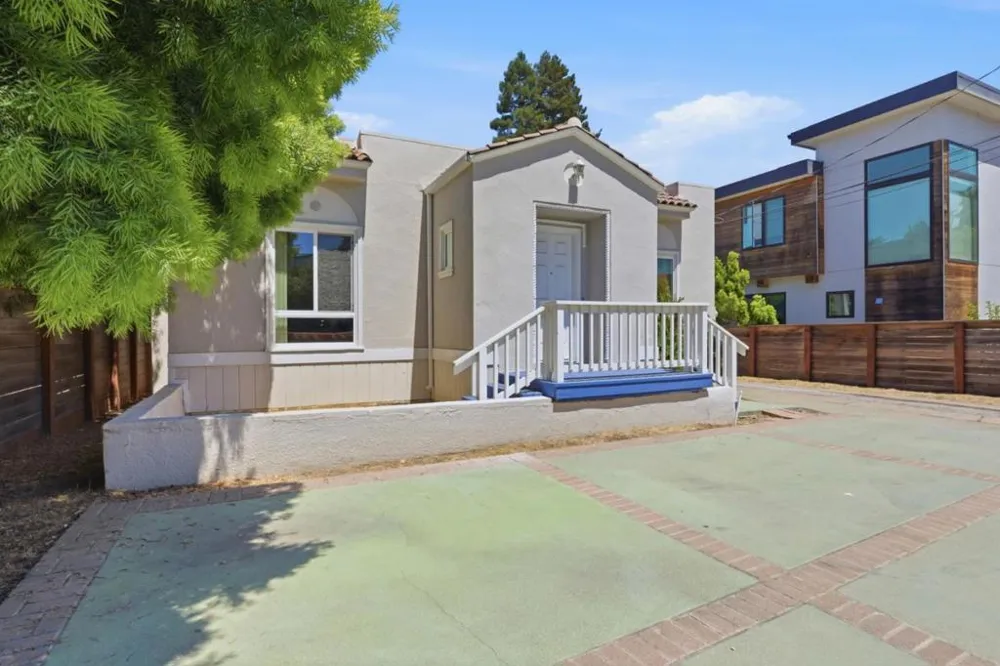 664 El Camino Real San Mateo, CA 94401