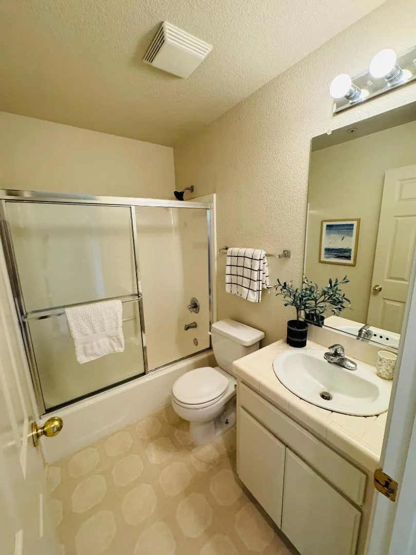 4175 Renaissance Drive #4 San Jose, CA 95134