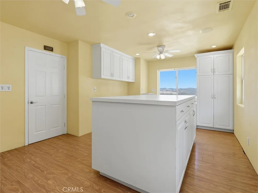 4921 Lookout Mountain Mariposa, CA 95338