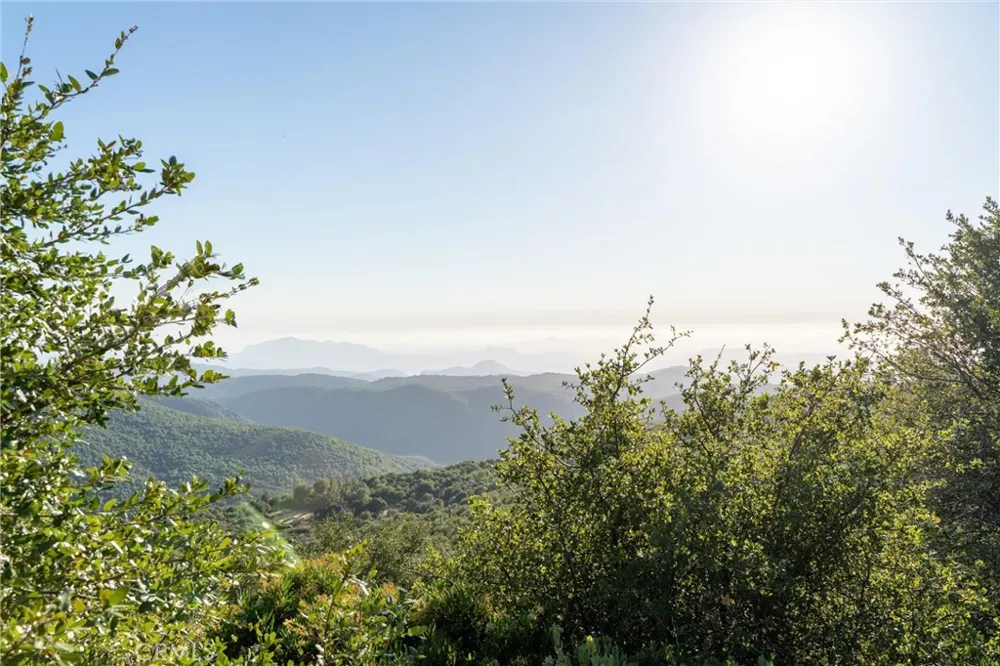 36105 North Peak Julian, CA 92036