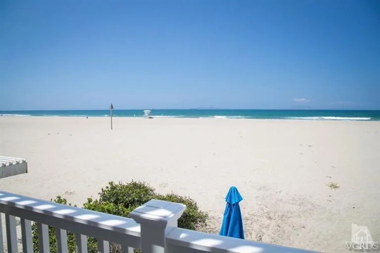 4025 Ocean Drive Oxnard, CA 93035