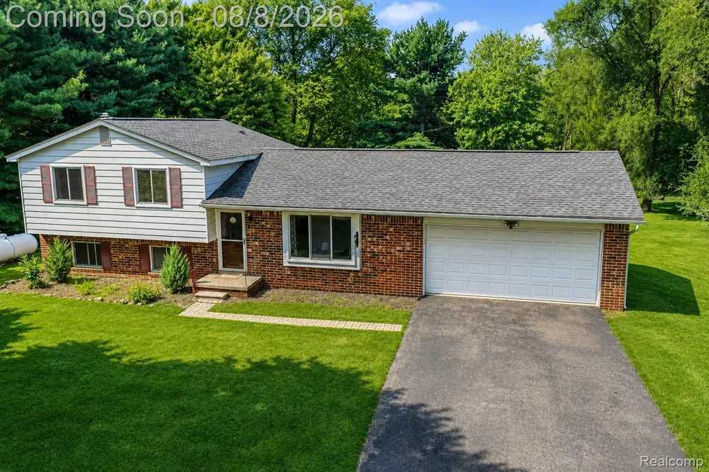 8796 Coyle Drive Putnam Township, MI 48169