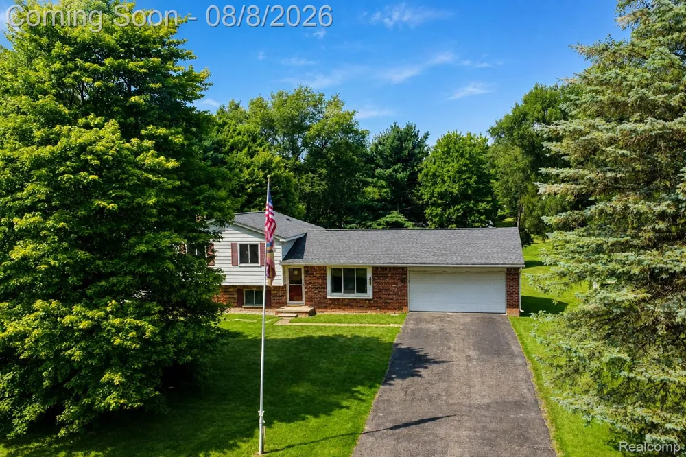 8796 Coyle Drive Putnam Township, MI 48169