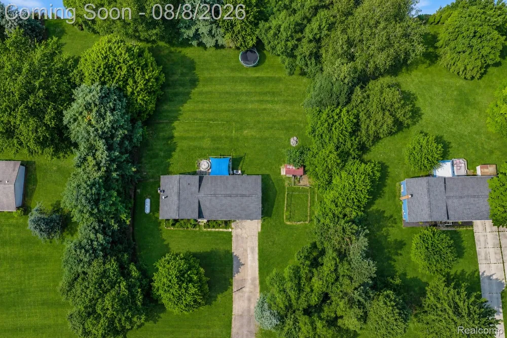 8796 Coyle Drive Putnam Township, MI 48169