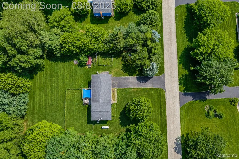8796 Coyle Drive Putnam Township, MI 48169