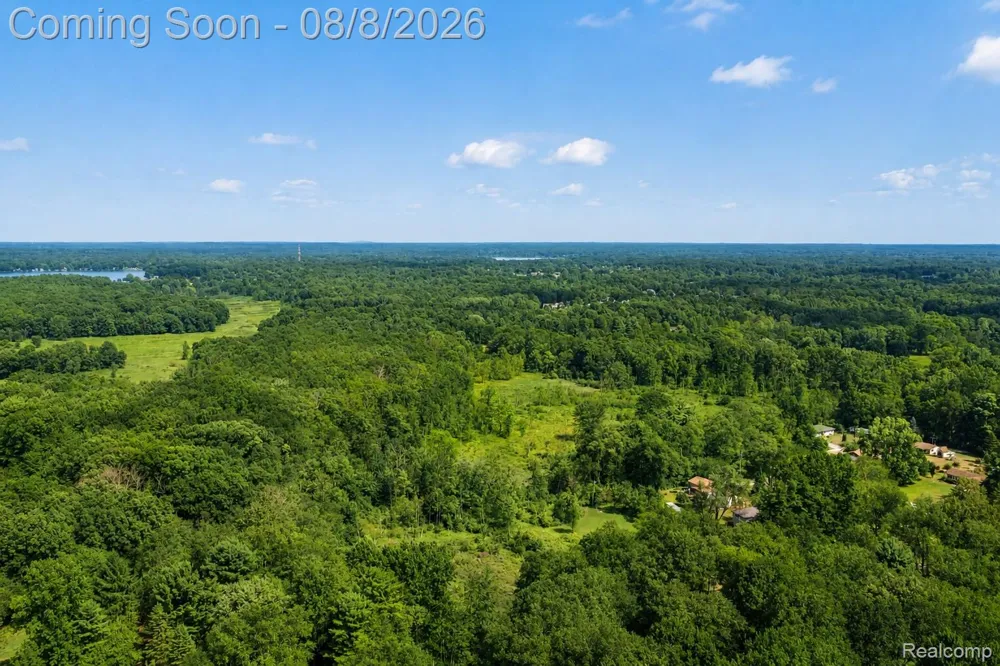8796 Coyle Drive Putnam Township, MI 48169