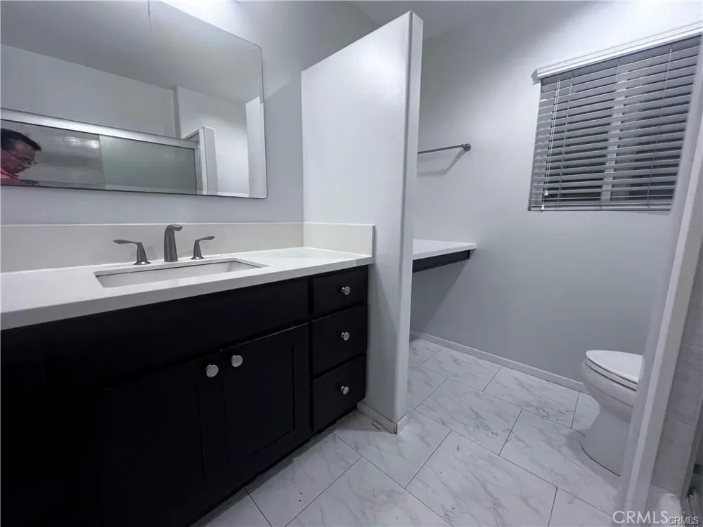 124 Janet Place #C Fullerton, CA 92831