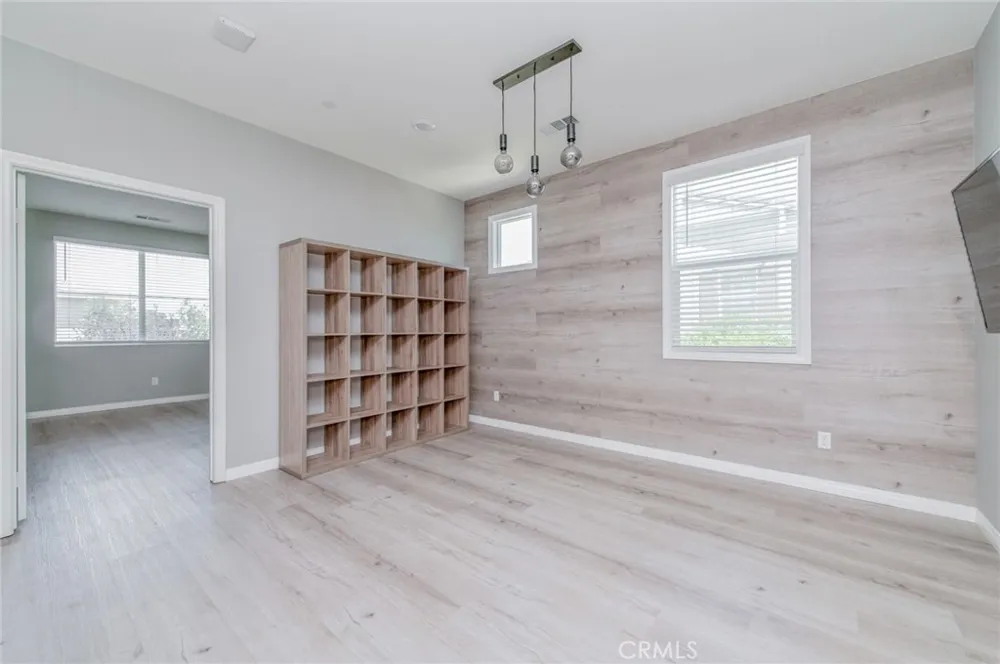 16039 Voyager Chino, CA 91708