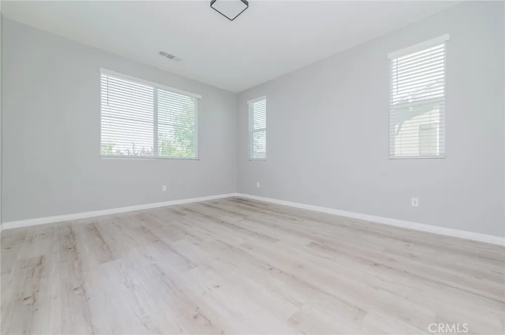 16039 Voyager Chino, CA 91708