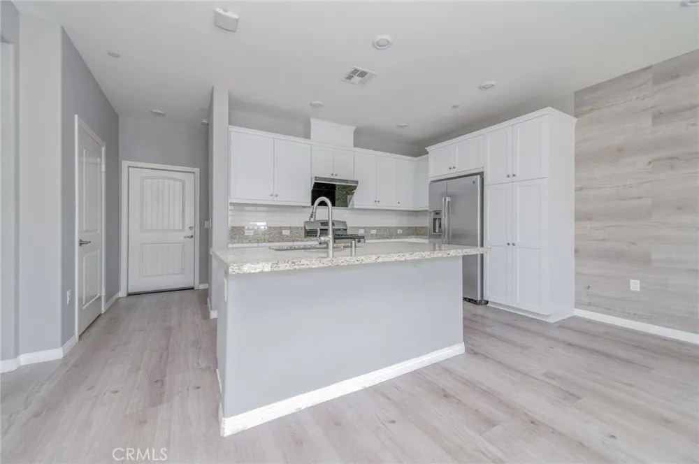 16039 Voyager Chino, CA 91708