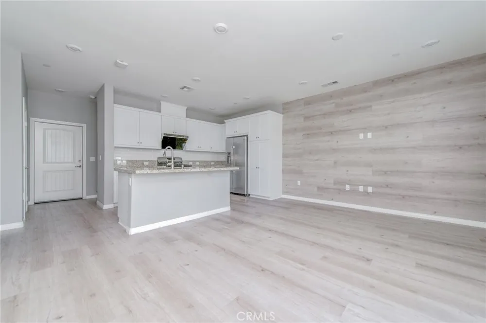 16039 Voyager Chino, CA 91708