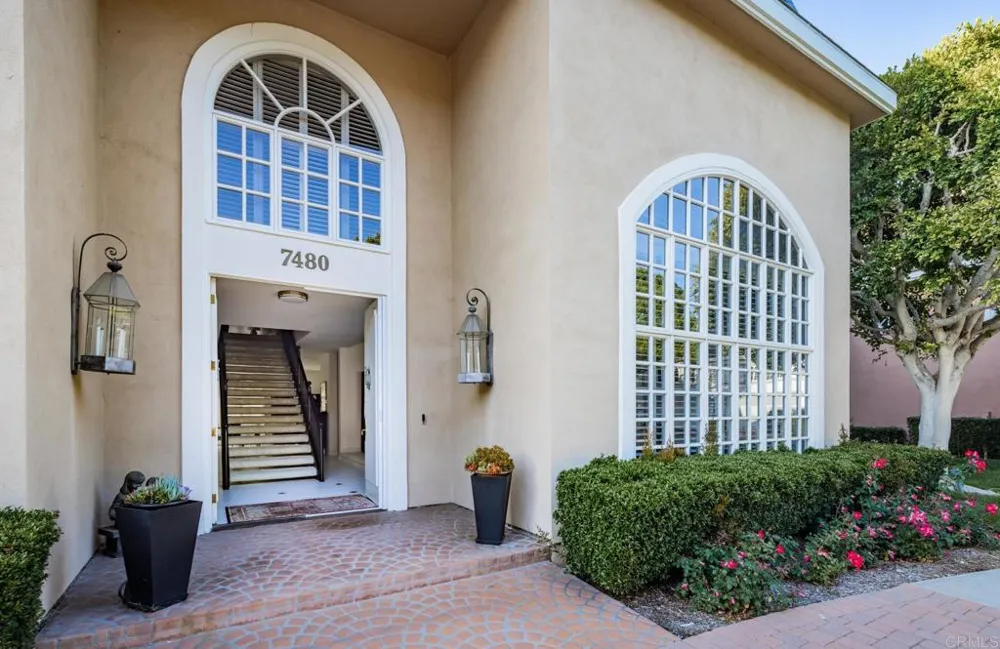 7480 Via De Fortuna Carlsbad, CA 92009
