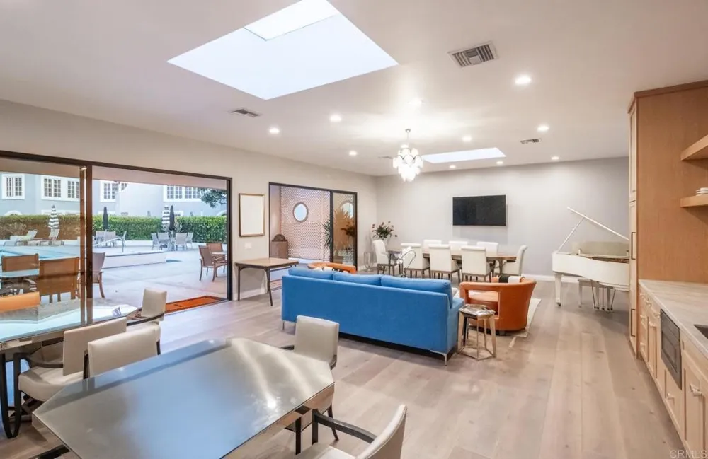 7480 Via De Fortuna Carlsbad, CA 92009